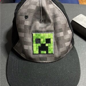 Minecraft Creeper Black and Gray Cap